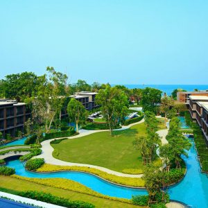 hhqmr-pool-0042-hor-wide