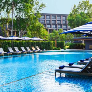 hhqmr-pool-0045-hor-wide