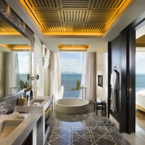 CN_oceanbath01_14_700x525_FitToBoxSmallDimension_Center