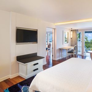 oneBedroom_suite_sheraton_samui_resort_1600x900
