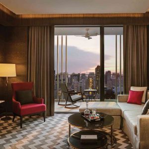 15-rattanakosin-suite-living-room